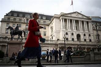 Is the Bank of England Getting It Wrong on Interest Rates?